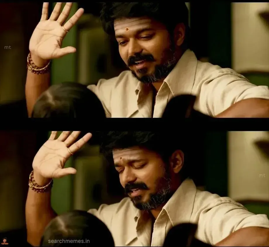 Vijay smiling in Mersal