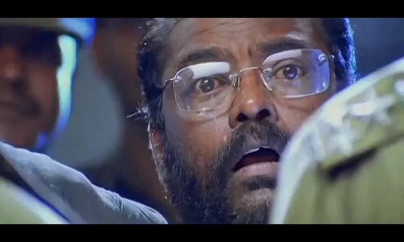 Mudhalvan | Adengappa idhu namma list laye illaye da Tamil Meme Templates