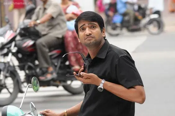 Ok ok | Santhanam looking at udhay dancing Tamil Meme Templates